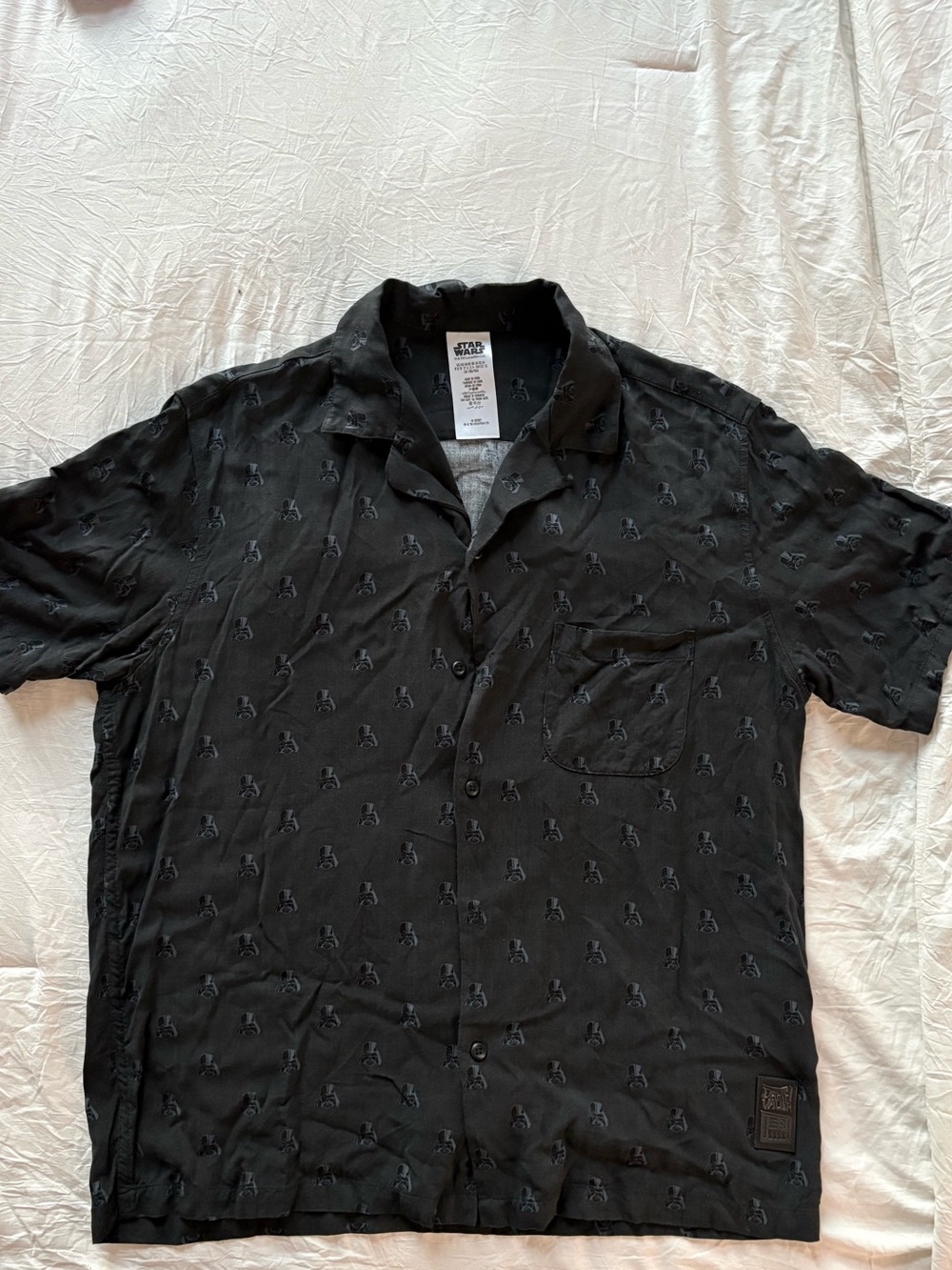 Star Wars Darth Vader All Over Print Woven Camp Shirt M Disney